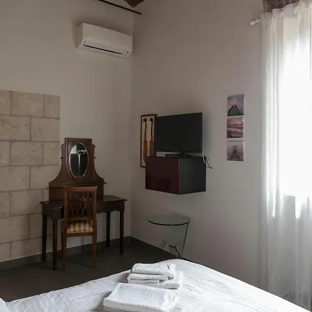 Apartment Mansarda Valu Naples