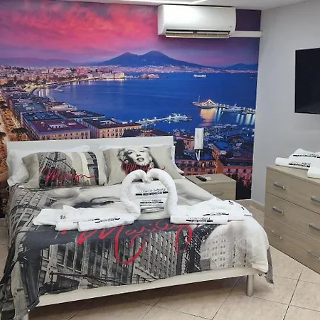 Fashion House * Napoli