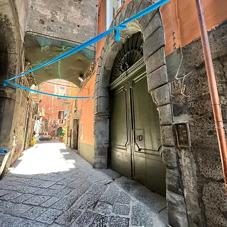 Anticaglia 13 Appartamento Napoli