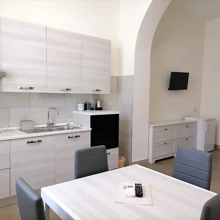 Residenza D’epoca Chiostro San Francesco Bed & Breakfast *