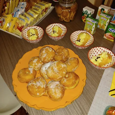 Domus Duomo Bed & Breakfast Naples