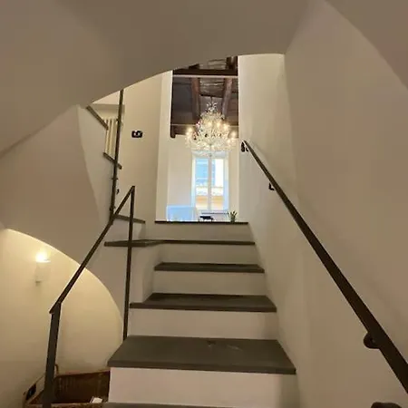 La Casa Dei Librai * Naples