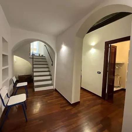 Apartment La Casa Dei Librai Naples