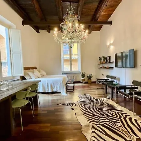Apartment La Casa Dei Librai Naples