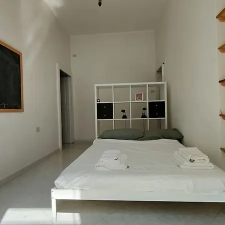 Apartment A Pontecorvo