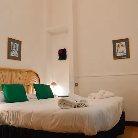 Appartamento La Casa Di Famiglia Napoli