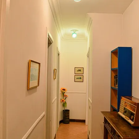 La Casa Di Famiglia *