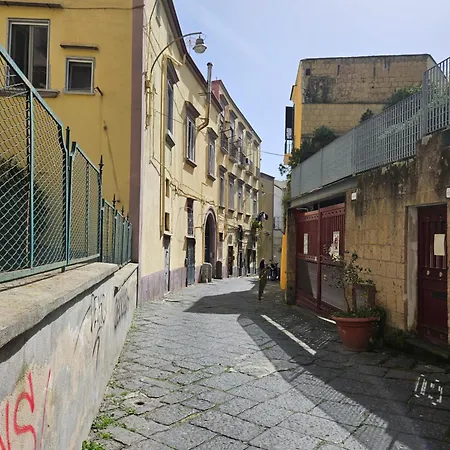 Al Vico Piedigrotta * Napoli