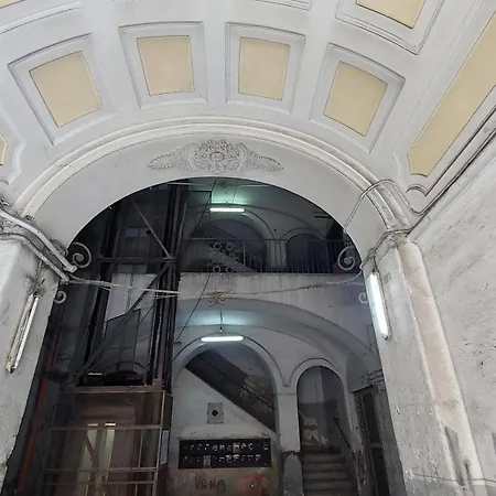 Grande & Favoloso Vicino Il Museo Madre Apartment *