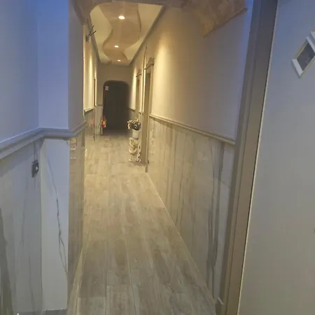 Hotel Iris *
