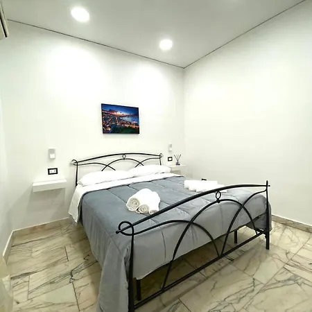 Apartment Castellano Naples