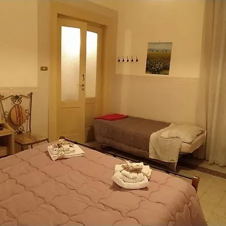 Casa Lillina A Toledo , Near Piazza Del Plebiscito Apartment Naples