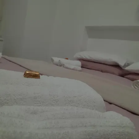 La Casa Di Rosy Apartment Naples