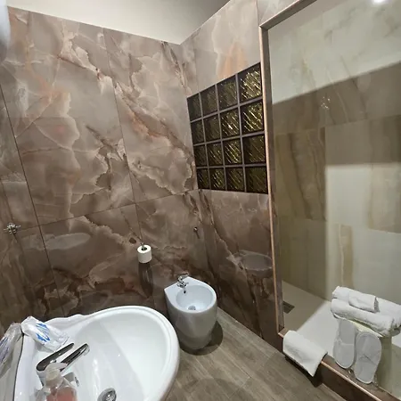 Hotel Iris