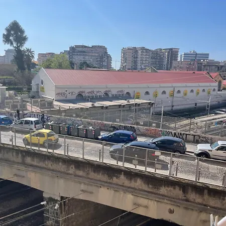 Station Neapol