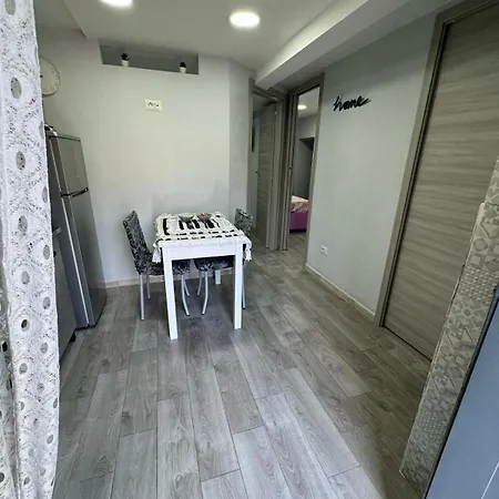 House Montesanto *