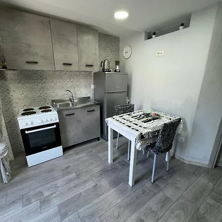 Apartment House Montesanto