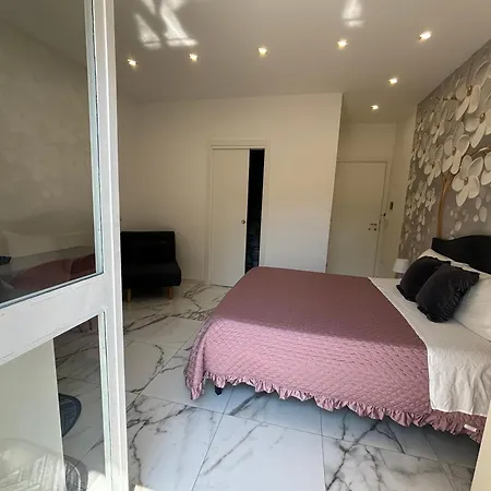 Terrazza Annunziata Πανσιόν *