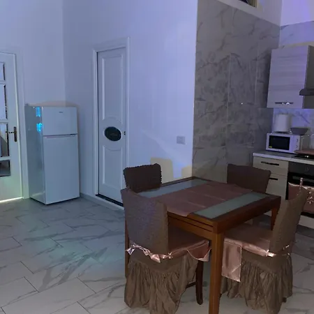 Apartment Pink House *