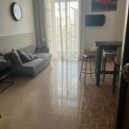 Apartment La Piazza - Garibaldi 2.6 *