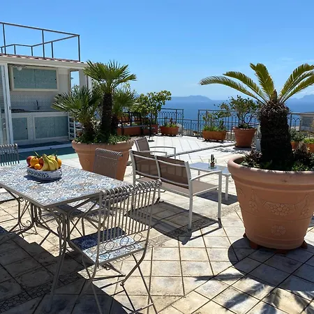 Apartman Terrazza Morghen Panoramic Rooftop Nápoly