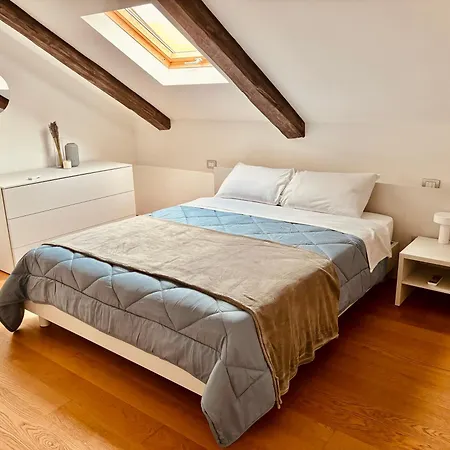 Unonoveuno Luxury Apartment Naples