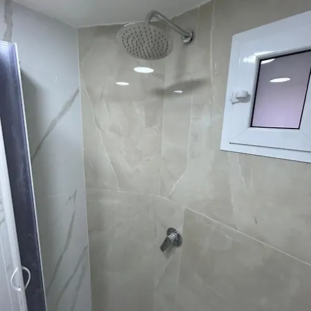 Luxury Carbonara 95 Guest house
