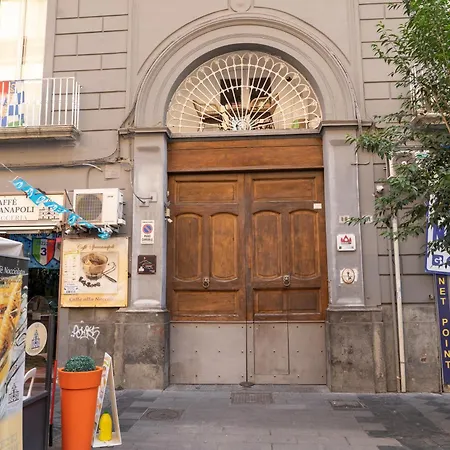 Apartment Il Duomo A Due Passi Naples