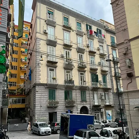 Domus Cirillo13 Apartment Naples