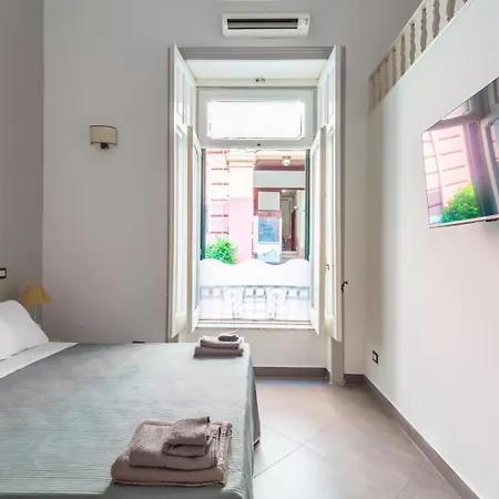 Relax Rooms-vicino Lungomare-