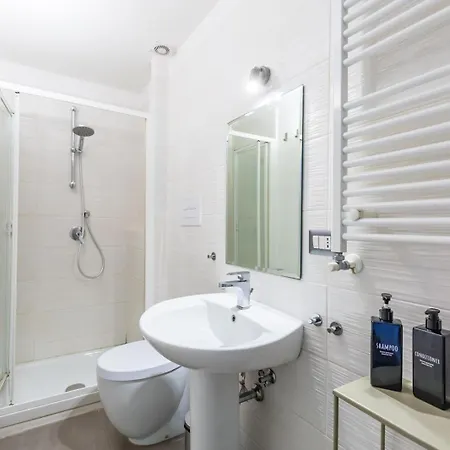 Relax Rooms-vicino Lungomare- Appartamento Napoli