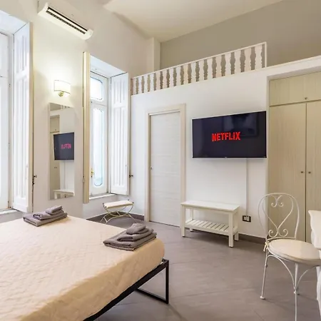 Appartamento Relax Rooms-vicino Lungomare- *