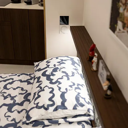 Serenity Guest house *