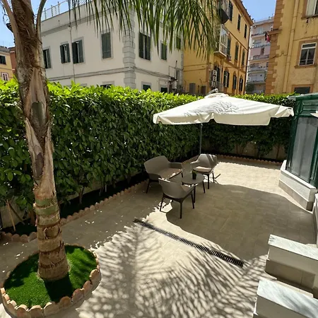 5 Urban Garden House Apartment Neapel