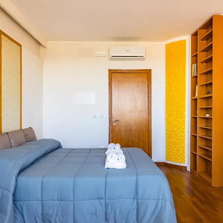 Appartamento Chiave Di Fuga By Napoliapartments