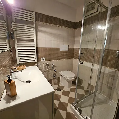 Bed & Breakfast The Spanish Palace, Suites, Rooms, & Terraces 3*