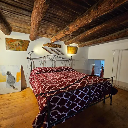 The Spanish Palace, Suites, Rooms, & Terraces Naples