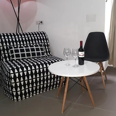 Bed & Breakfast Center 2*