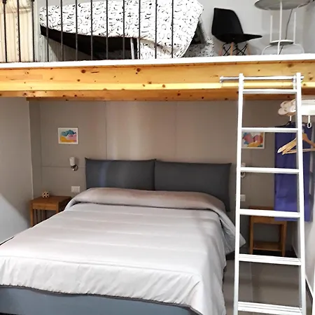 Center Bed & Breakfast