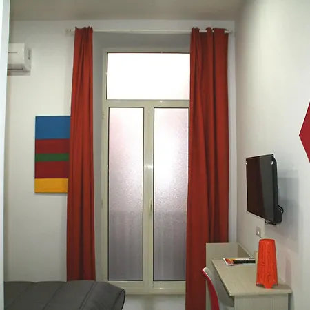 Center 2* Naples