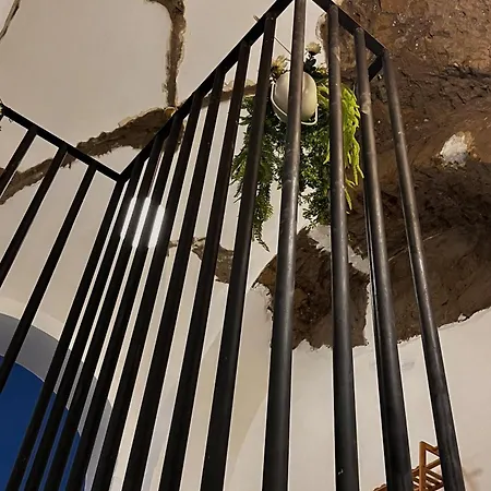 Nel Vico Naples