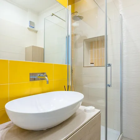 Appartamento Malta Modern And Lovely Flat With Parking Napoli