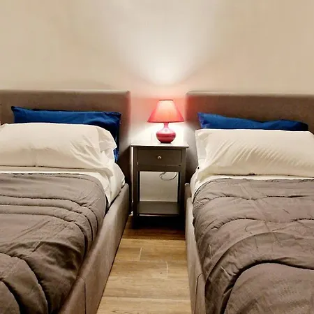 Guest house Tribunali Platamon Naples