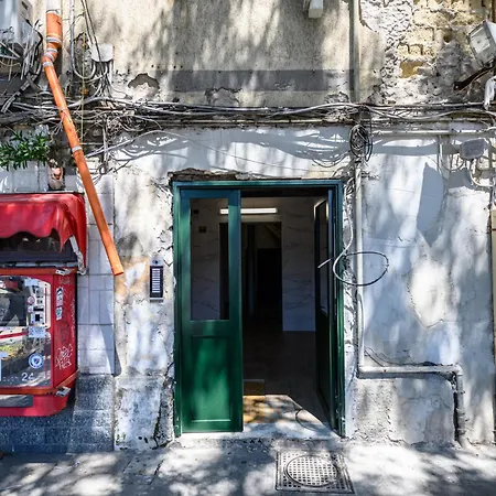 Via Nuova Marina 121 - 2 Appartamento Napoli