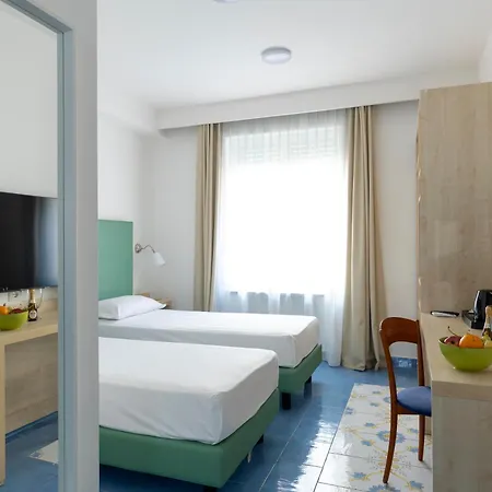 Napolit'amo Medina Szálloda 3*