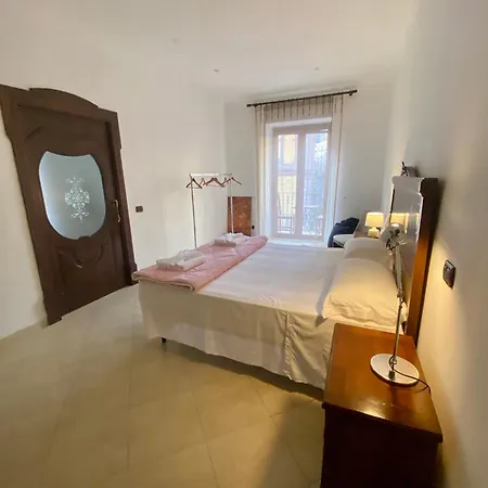 Matrimoniale Con Terrazzo Guest house Naples