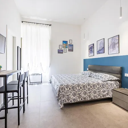 Nefelu Naples