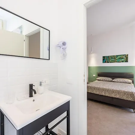 Nefelu Guest house Naples