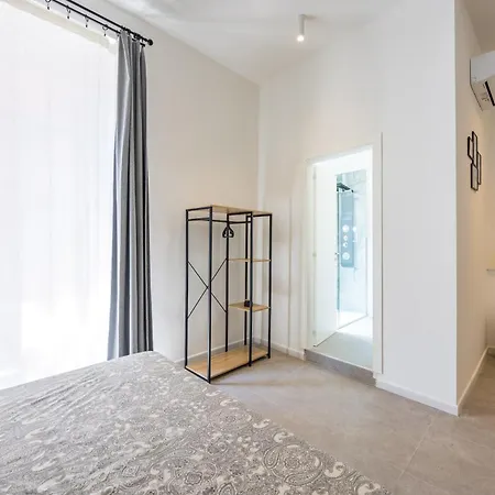 Nefelu Guest house