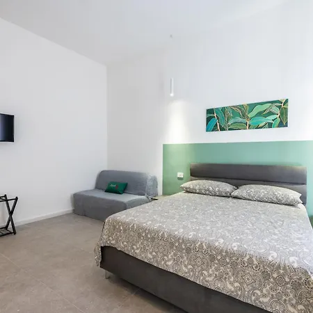 Nefelu Guest house Naples